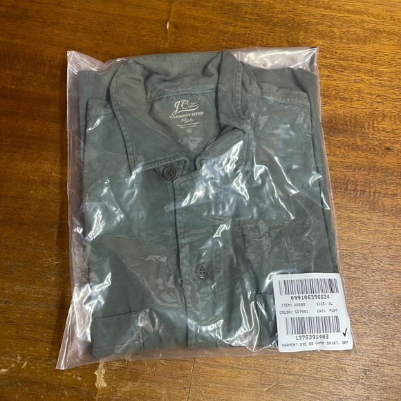 Jcrew Short-sleeve camp-collar garment-dyed Harbor shirt Item AU688 - Picture 2 of 8